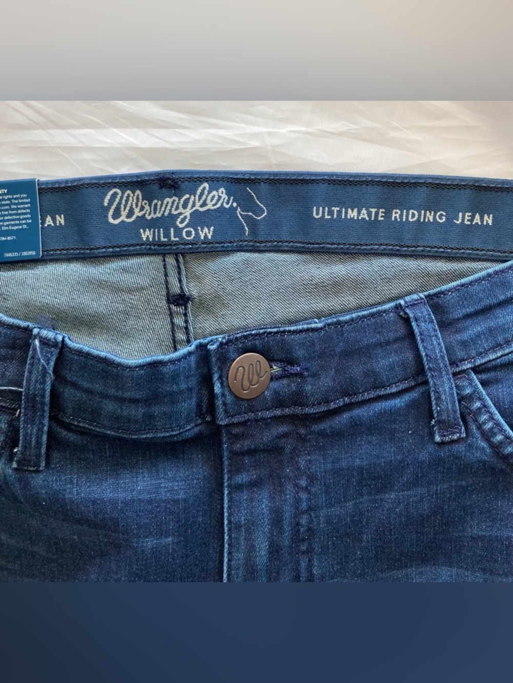Wrangler  Willow NWT UltimateRidingTrouser Jean in SloaneWash Wide Leg WMN 31X34 - Picture 6 of 12